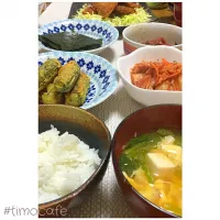 Snapdishの料理写真:とある日の家ご飯。お米と汁と少しのおかずがあれば幸せ。|ちもこさん