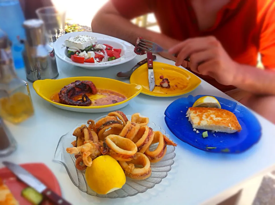 Greek meal, octopus, greek salad|jamilleさん