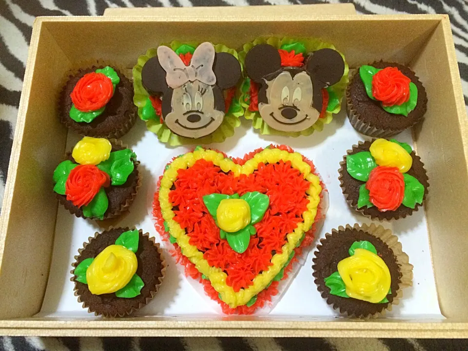 Minnie & mickey cake|エリカ❤️さん