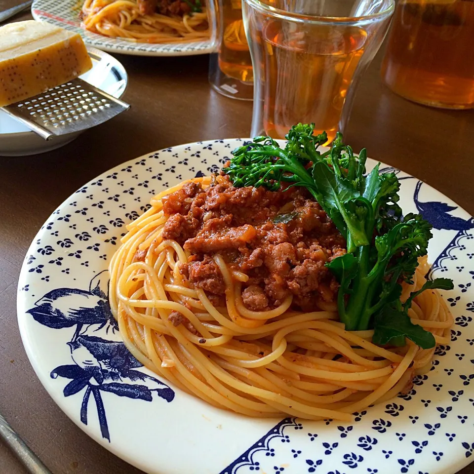 こないだの豆腐ハンバーグの残りで ボロネーゼ|Saoriさん