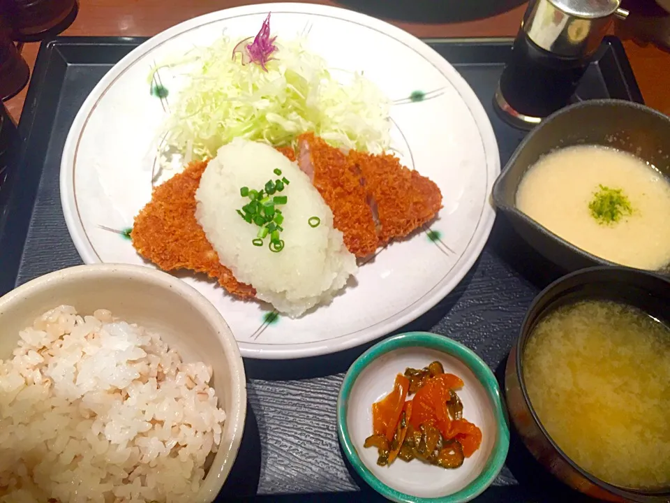 おろしとんかつ麦とろランチ|yさん