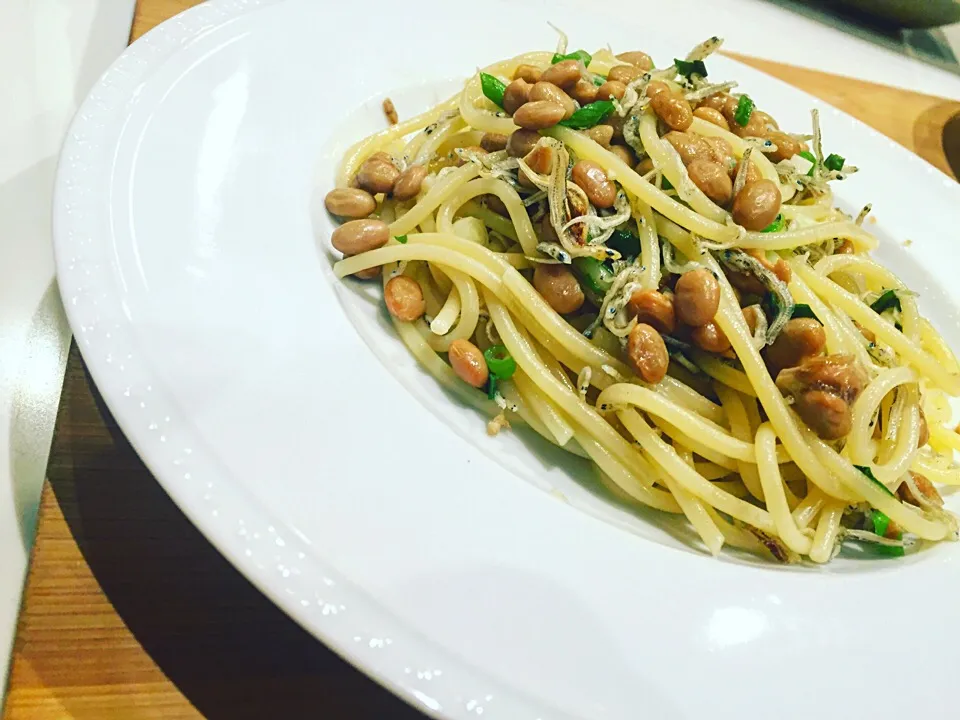 納豆とちりめんじゃこの和風パスタ|レイさん