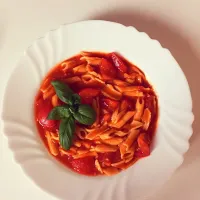 Penne in Tomatensoße|Jen Caitさん