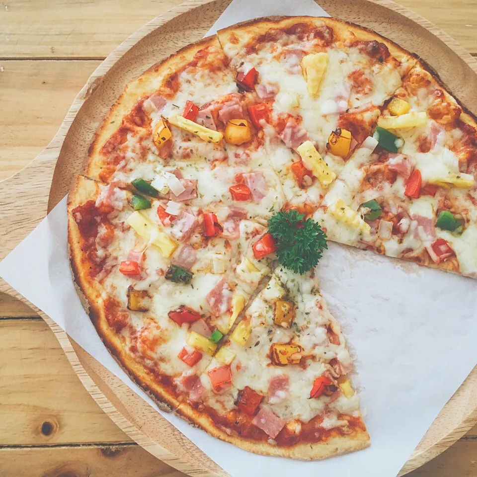 Snapdishの料理写真:Hawaiian Pizza|Dear Cobainさん