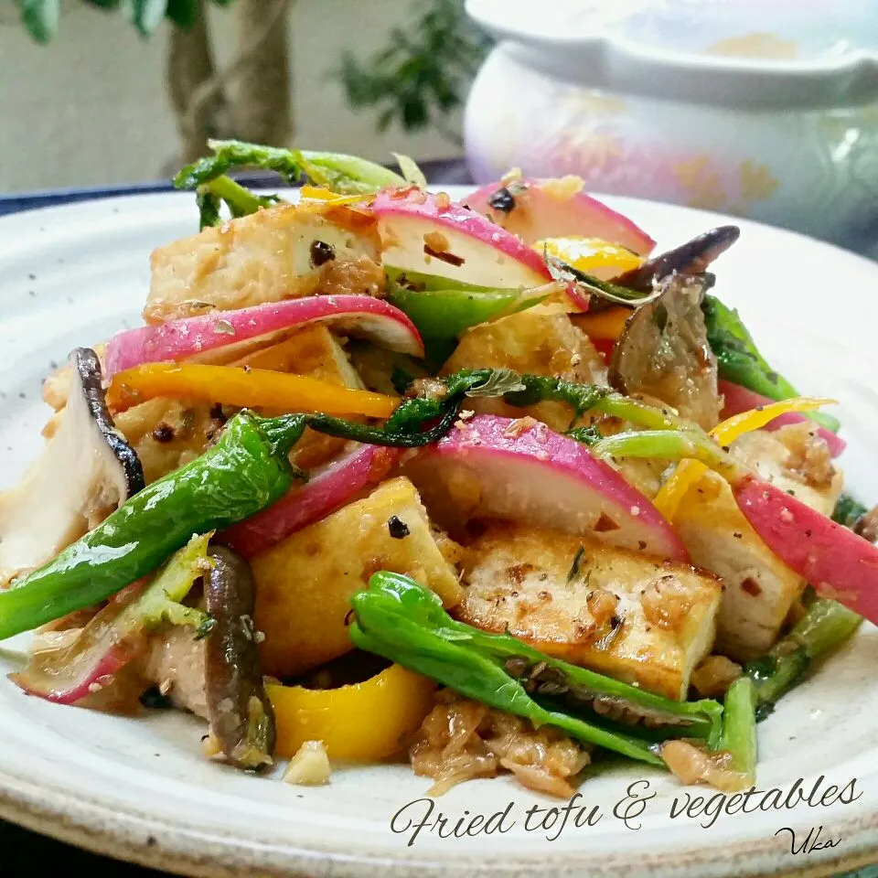 Snapdishの料理写真:【豆腐と野菜チャンプル】🍴✨|Ukaさん