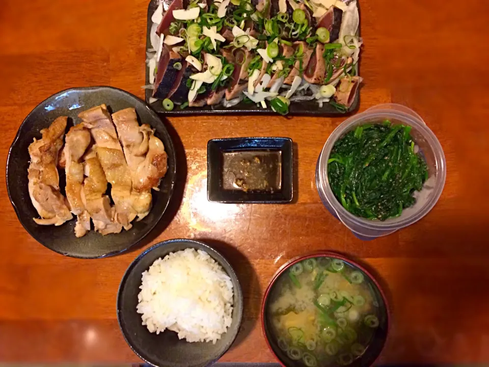 鰹のたたき
かしわの塩焼き
ほうれん草のごま和え|ちーぽんさん