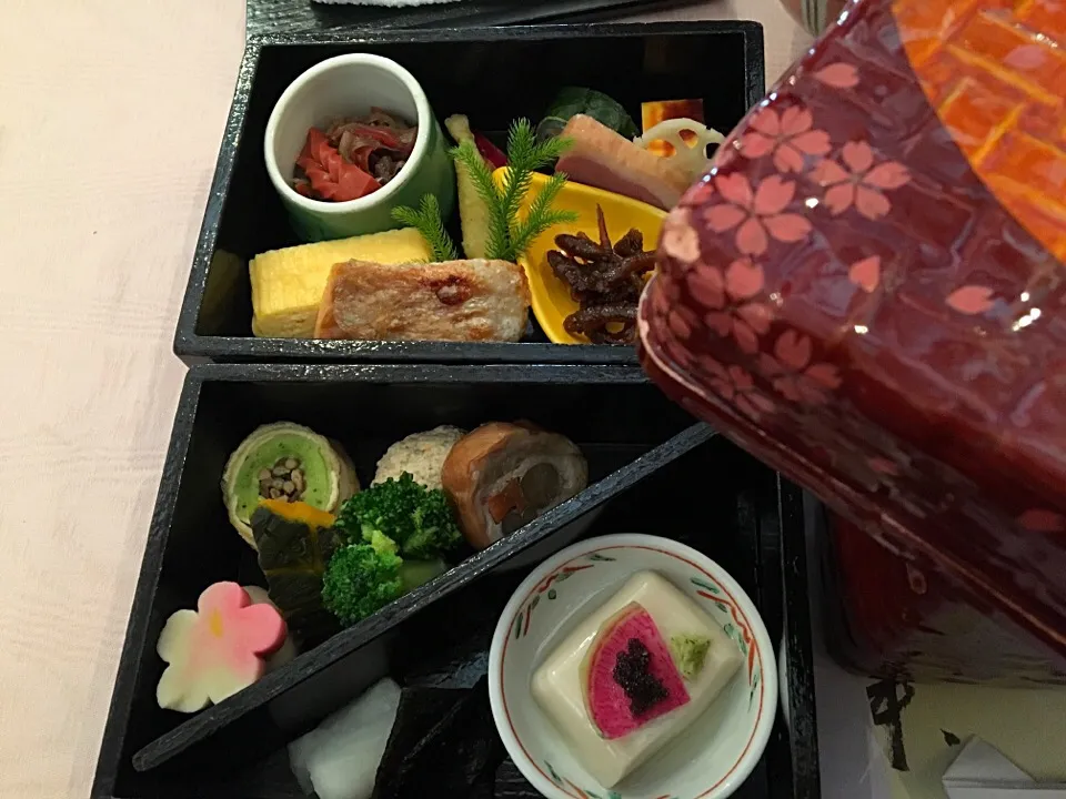 叶 匠壽庵のお弁当✨|Kuraraさん