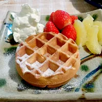 Snapdishの料理写真:夜ご飯は手作りアメリカンワッフル
 #ワッフル|Minako Yamashiroさん