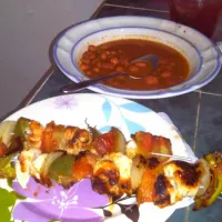 chiken kebab with drunk bean and and becon|alejandra gonzalez puertoさん