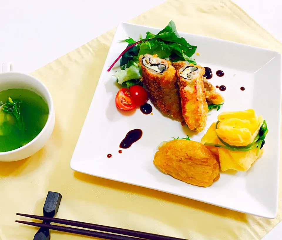 簡単稲荷と薄焼き卵の茶巾寿司🎎
海苔とチーズのミルフィーユカツ
菜の花たっぷりすり流し汁|Atelier de cuisine🍴さん