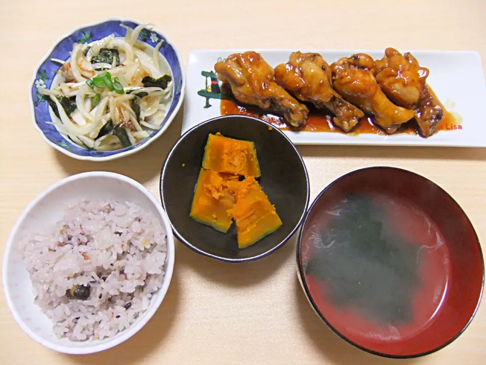 １月２１日　鶏手羽元の照り焼き　かぼちゃの塩煮　玉ねぎサラダ　わかめスープ|いもこ。さん