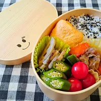 ダイエット弁当✨今日は肉じゃがです❤ﾃﾝｼｮﾝ⤴🎶
しっかりたべましょう。|keikoさん