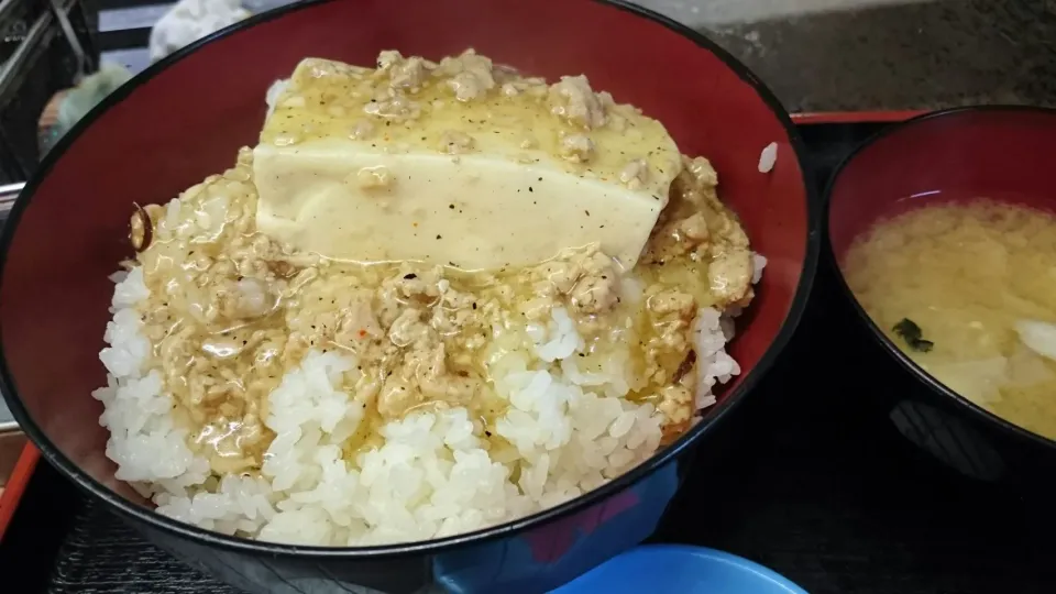 塩麻婆豆腐丼|かいさん