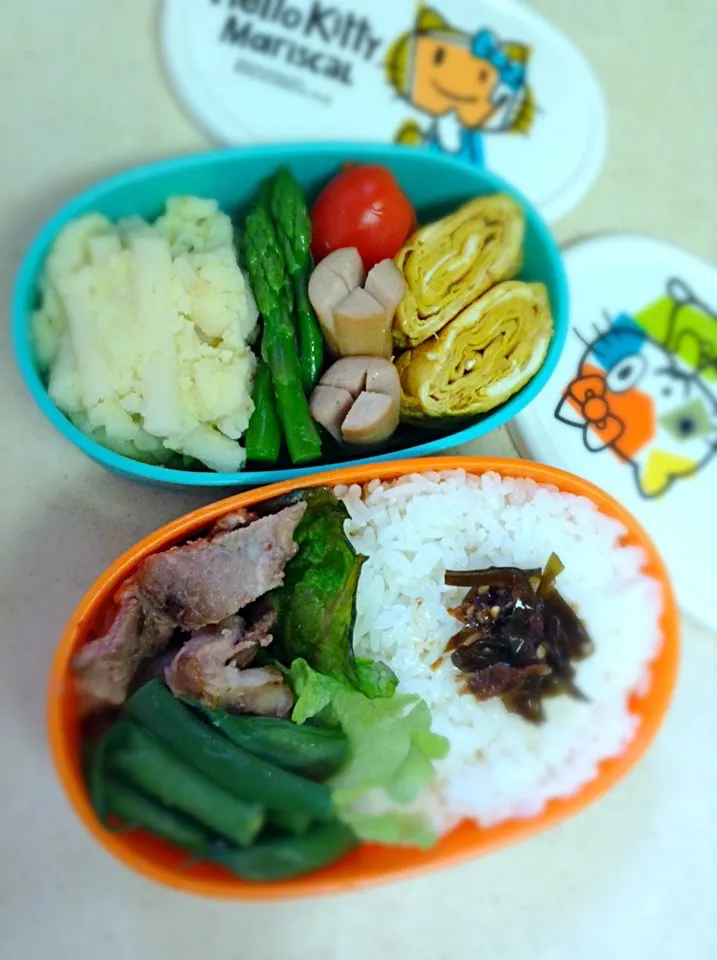 Today’ lunch box. 今日は社外の人とランチのアポあるので、ハニーにお弁当サービス。キティちゃんでごめんw|hoppycowさん