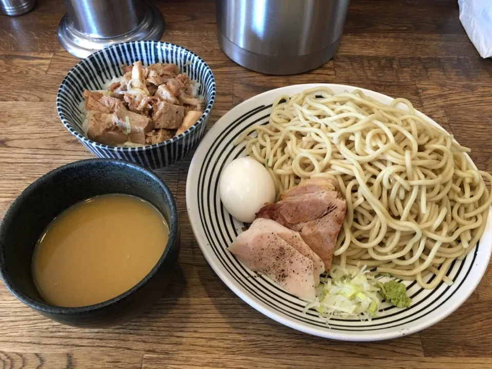 よくばり鶏つけそば＋〔トッピング〕大盛＋ランチチャーシュー丼|マロさん