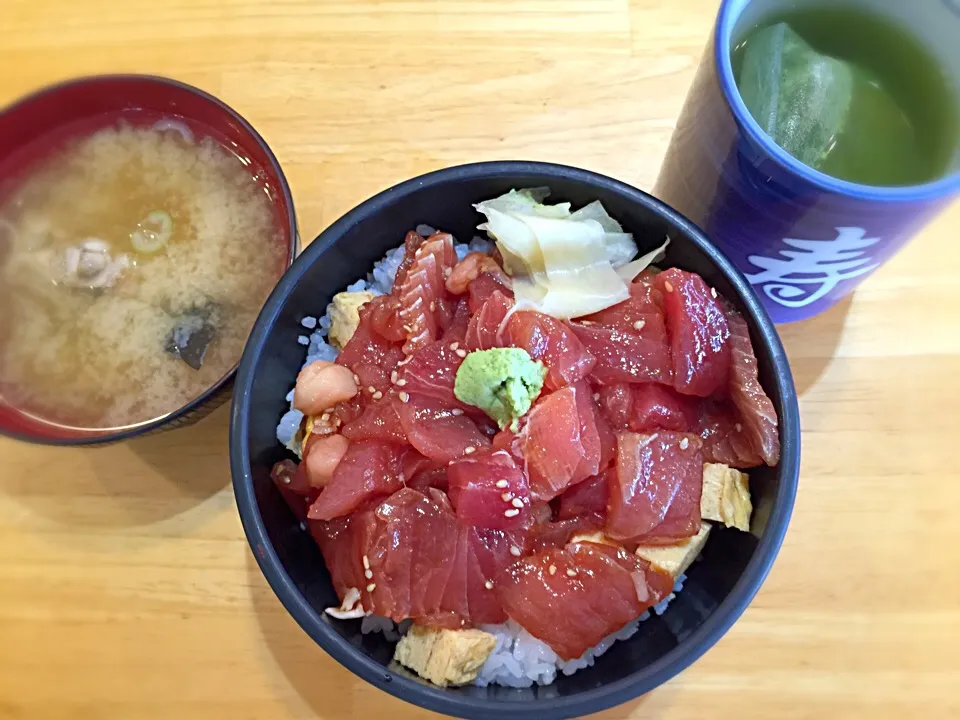 バチマグロちらし丼|Noriyuki Saitoさん