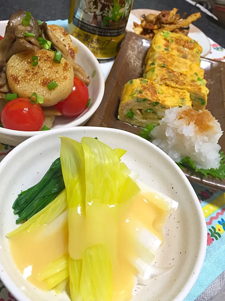 Snapdishの料理写真:うるいを酢味噌で♪・長芋と舞茸のバター醤油炒め・ネギの卵焼き|がぁがさん