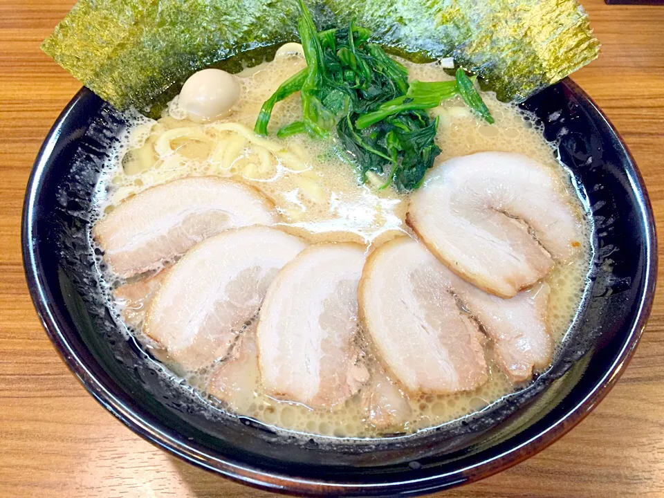 家系ラーメン  焼豚麺|なめろうさん