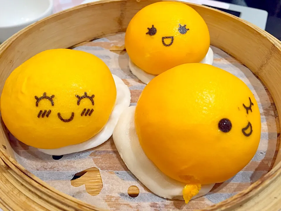 Egg yolk buns|Sky Blueさん