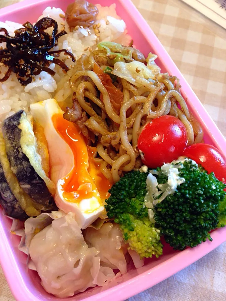 Snapdishの料理写真:３／２娘弁当🍱|yukoさん