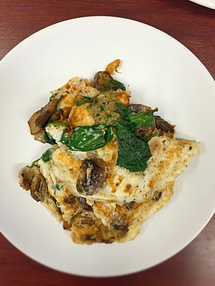 Spinach and mushroom omelette|dee oさん