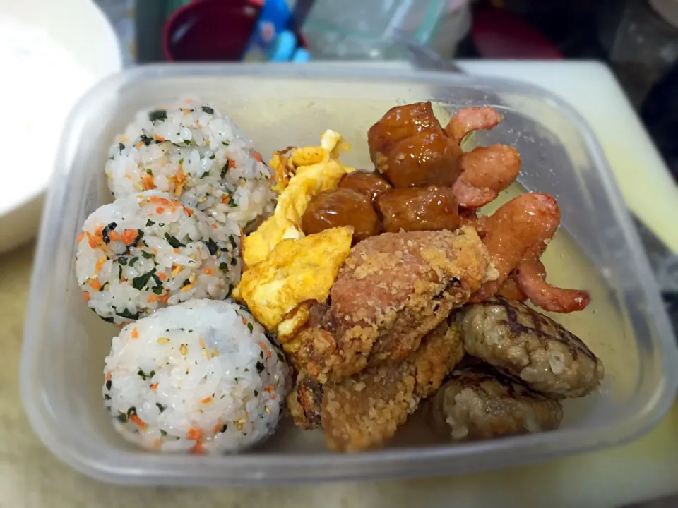 Snapdishの料理写真:遠足 お弁当|佐々木修二さん