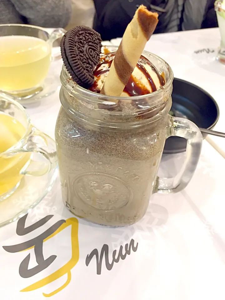 Oreo ice cream mix chocolate milk|Sky Blueさん