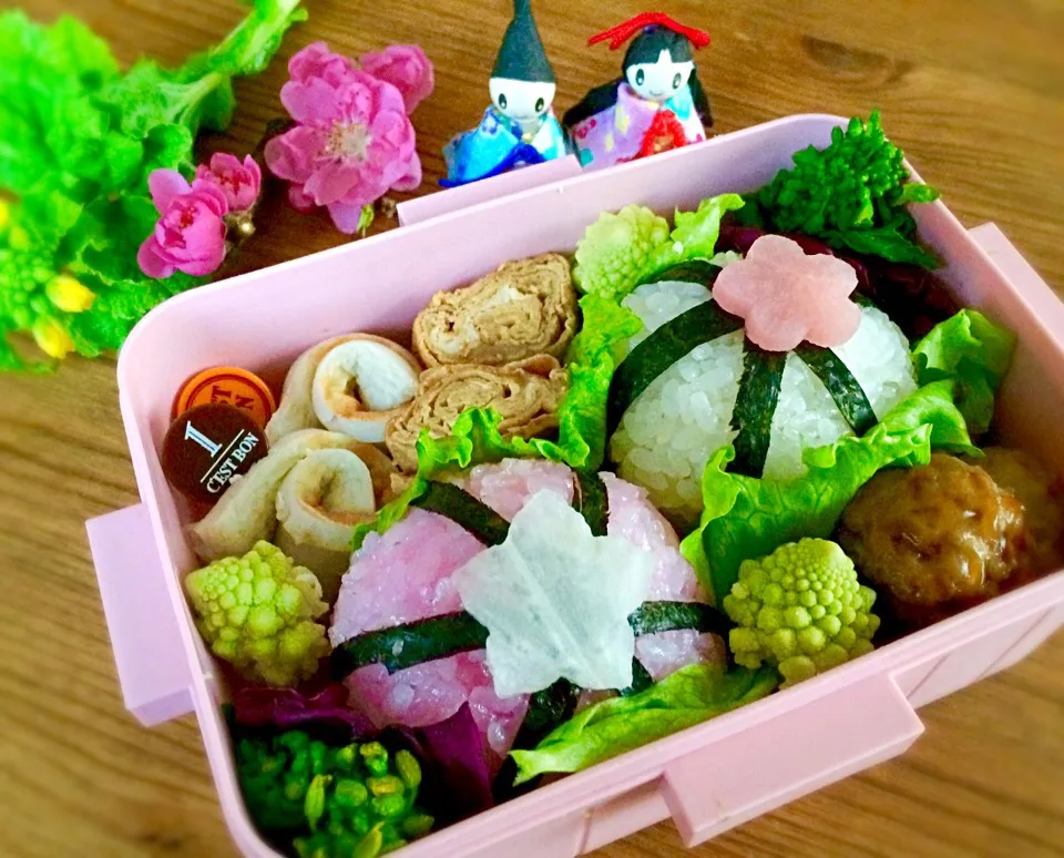 3/3 雛祭り弁当🎎🌸|カタツムリさん