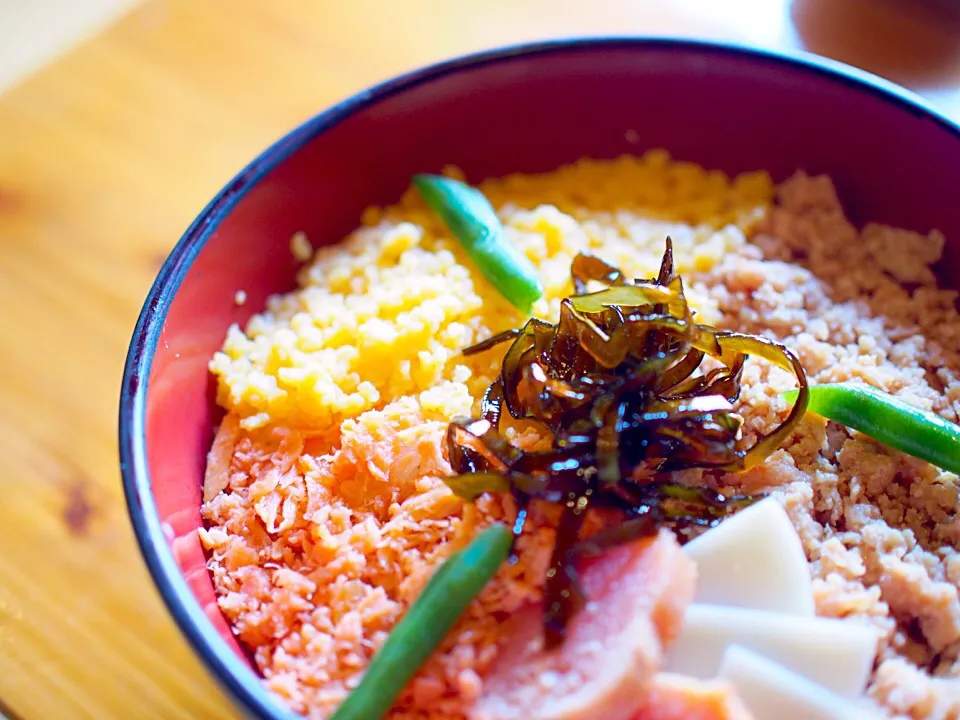 鶏そぼろ丼|けーさん