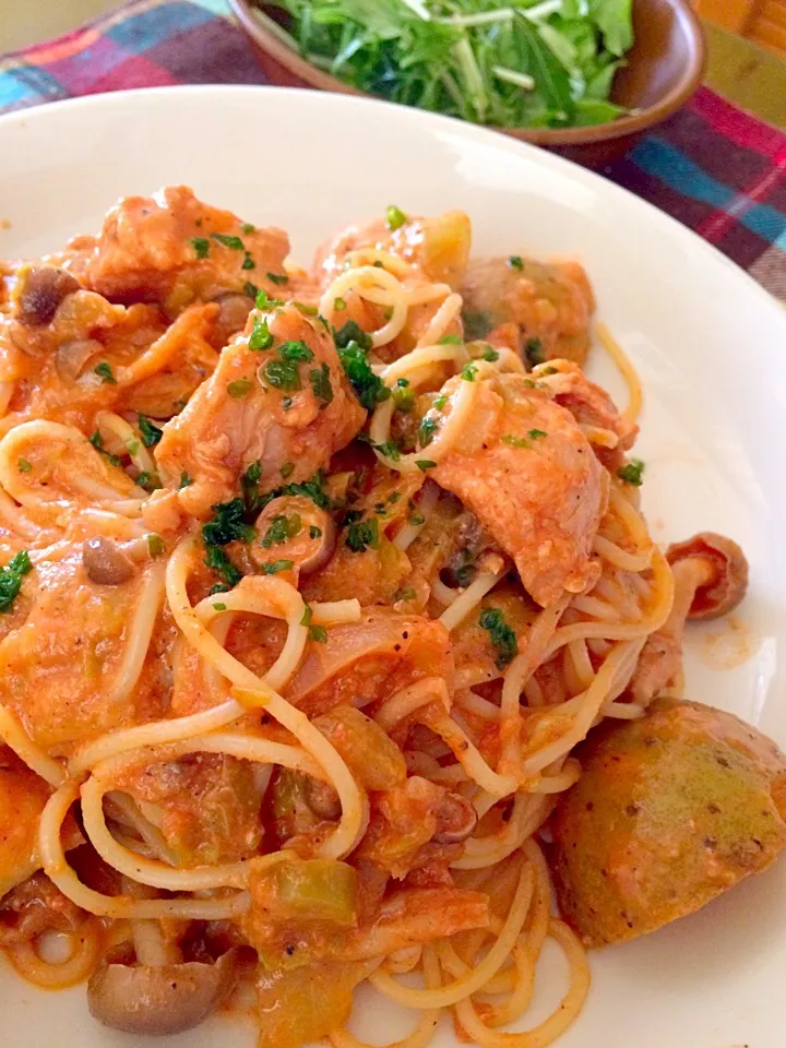 トマトクリームパスタでブランチ🍴|かずみさん