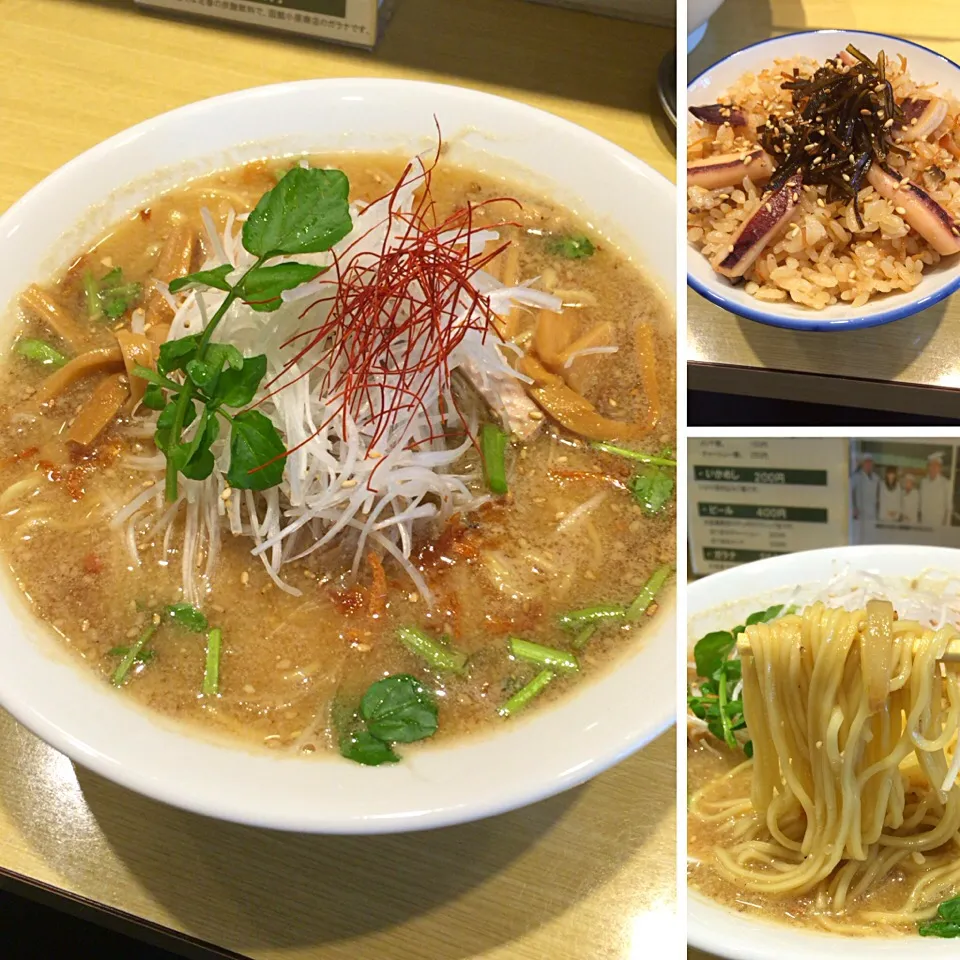 Snapdishの料理写真:味噌ラーメン+いかめし@五稜郭(荻窪)|yoooochanさん