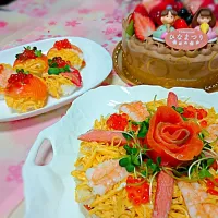 Snapdishの料理写真:雛祭り🎵
雛祭りケーキ寿司❗手まり寿司❗を作ってみました～🎵|みーさん