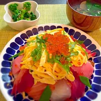 ひな祭り🎎  ちらし寿司、ハマグリのお吸い物、菜の花のお浸し|Akiko Furukawaさん