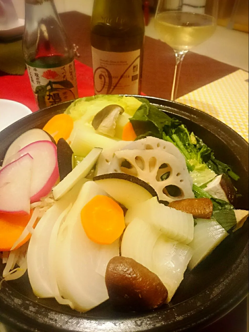 野菜のタジン鍋🍜ミュスカデで🍷＼(^^)／|ナムナムさん