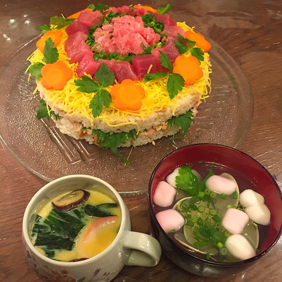 ひな祭りにケーキ押し寿司 | Happy Recipe（ヤマサ醤油のレシピサイト）|suzukaさん