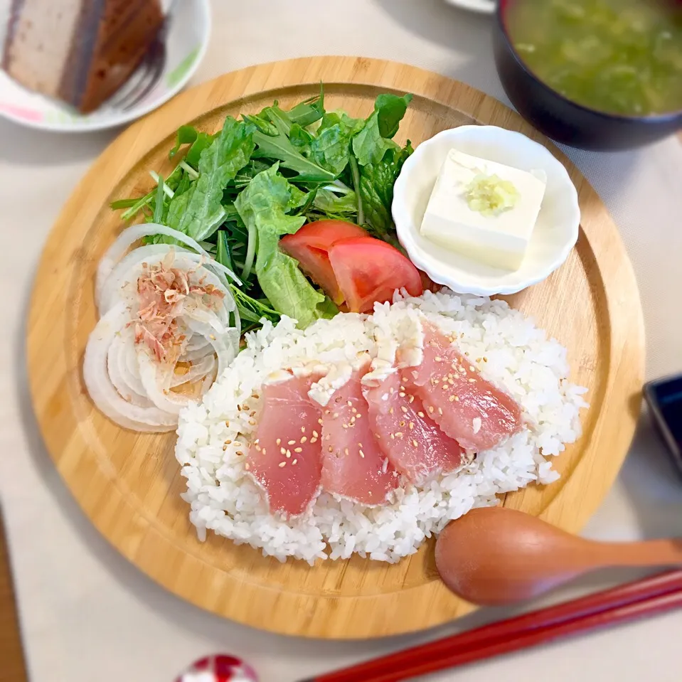 マグロのゆず塩たたきごはん🍴|むぎママさん