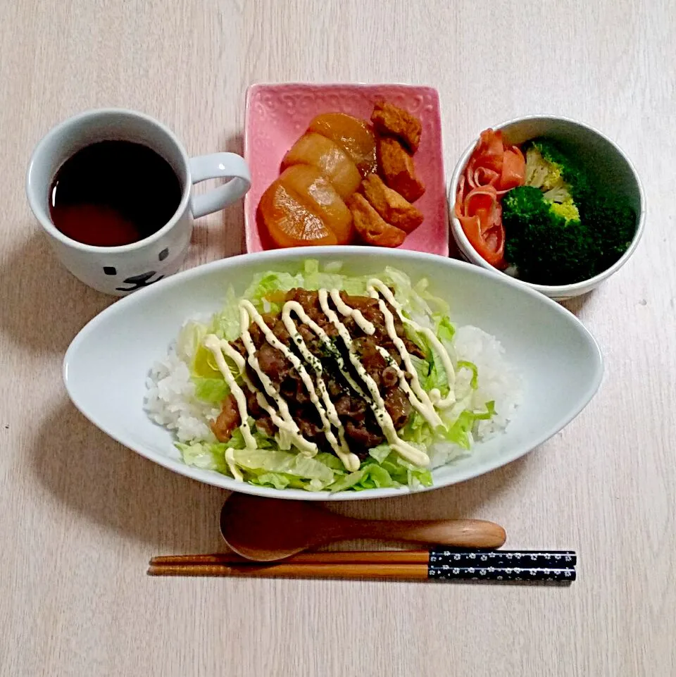 サラダ風牛めしの夜ご飯♡|Mami.Nさん