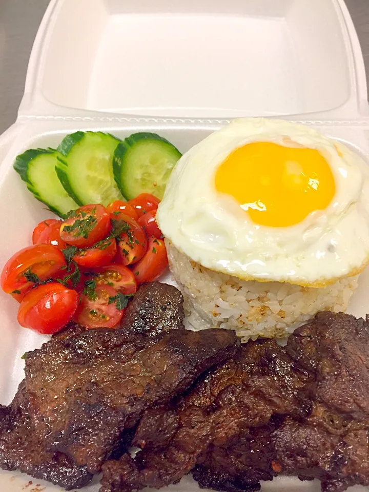 Filipino breakfast- beef tapa|emy savageさん