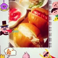 Snapdishの料理写真:朝ごパン♡ツナと、ソーセージ(´･ω･`)。|MINAMIさん