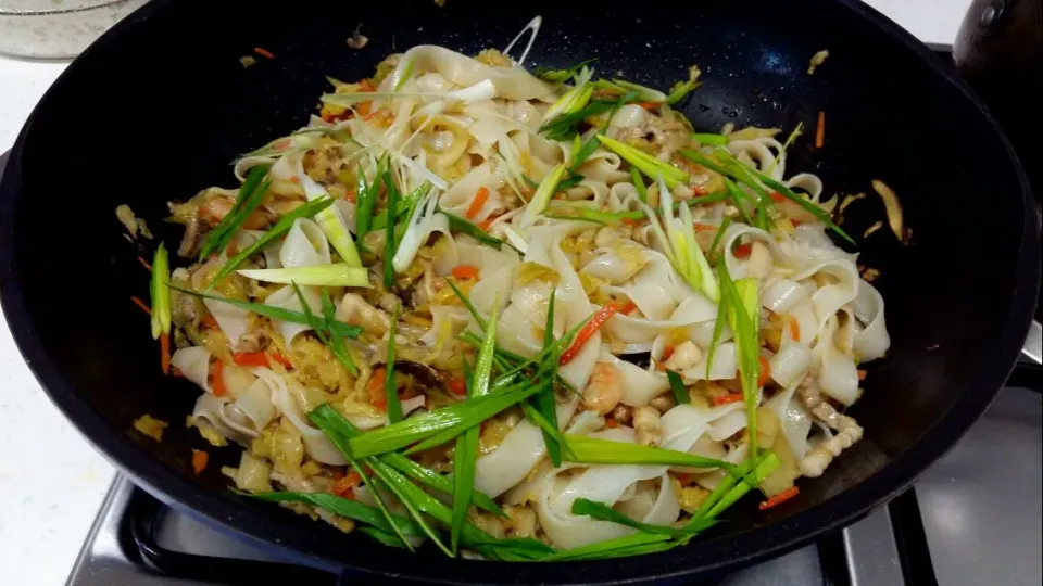 stir-fried pho noodle|steven z.y.さん