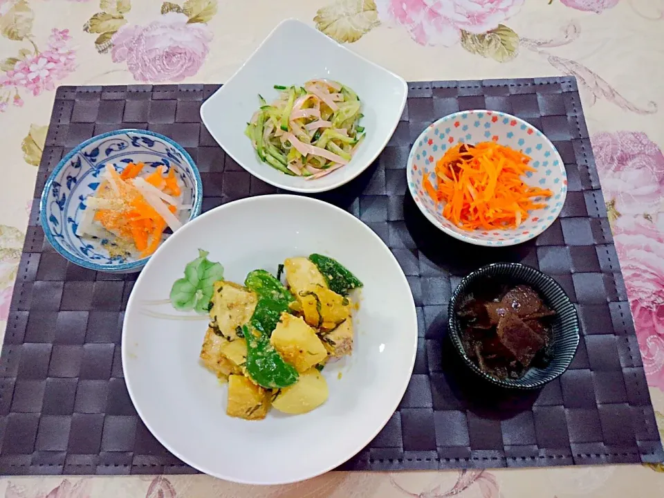 かじきとピーマンとジャガイモの大葉味噌炒め😁なます😊ピリ辛蒟蒻😱ラぺ😉春雨サラダ|たえさん