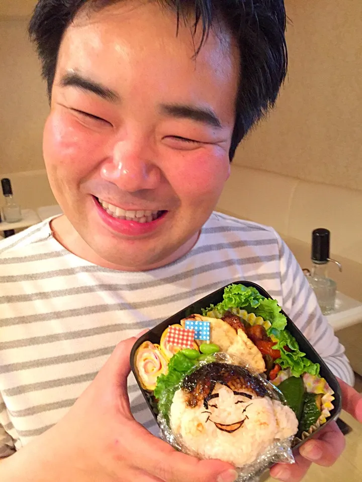 Snapdishの料理写真:♡Happy Birthday 似顔絵おにぎりLunch Box♡|Haz Haz ♡さん