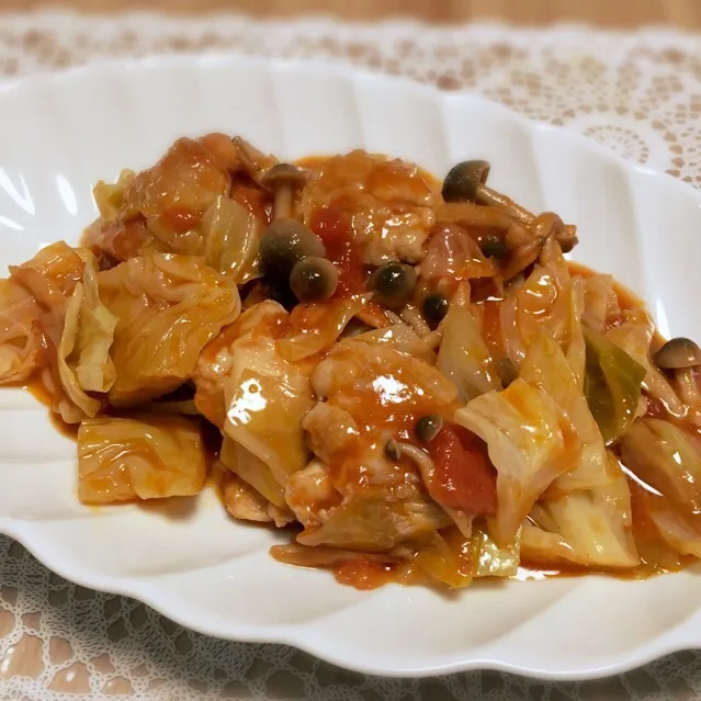 鶏肉とキャベツのトマト煮込み|くぅさん