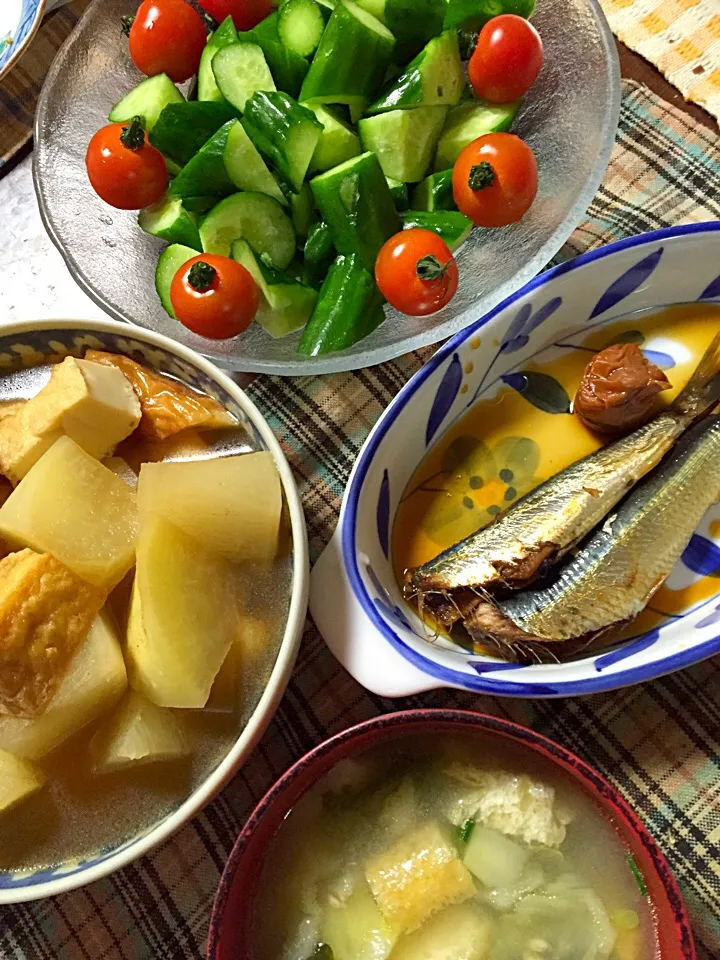 鰯の梅煮 大根と竹輪と揚げの煮物 サラダ 味噌汁|掛谷節子さん