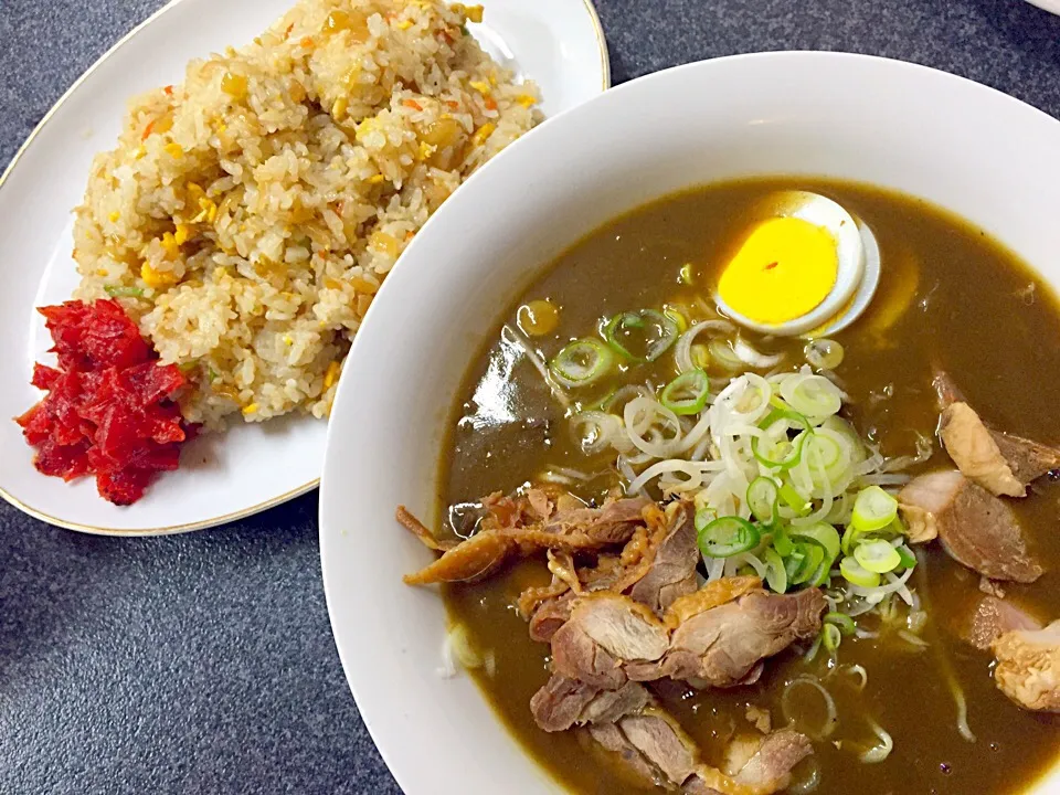 本気カレーラーメン&炒飯|たぁちさん