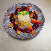 Caramelised Apples with Cherry Compote|Craig Shottleさん