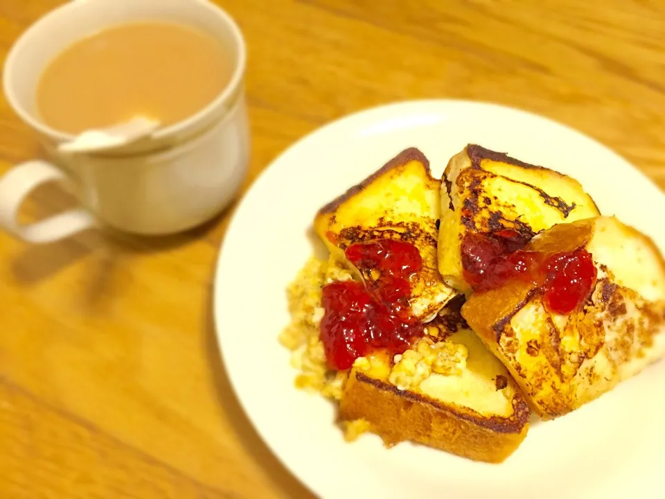 昨日の夜食にフレンチトーストw|井上 綾さん