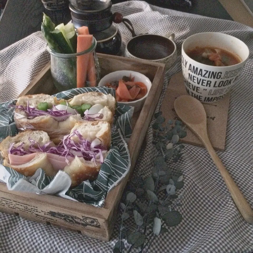 ベーグルで沼さん‼︎食べにくい朝ごパン|Naoさん