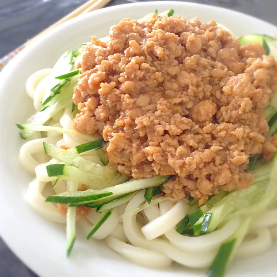 鶏そぼろでジャージャーうどん|yukoさん