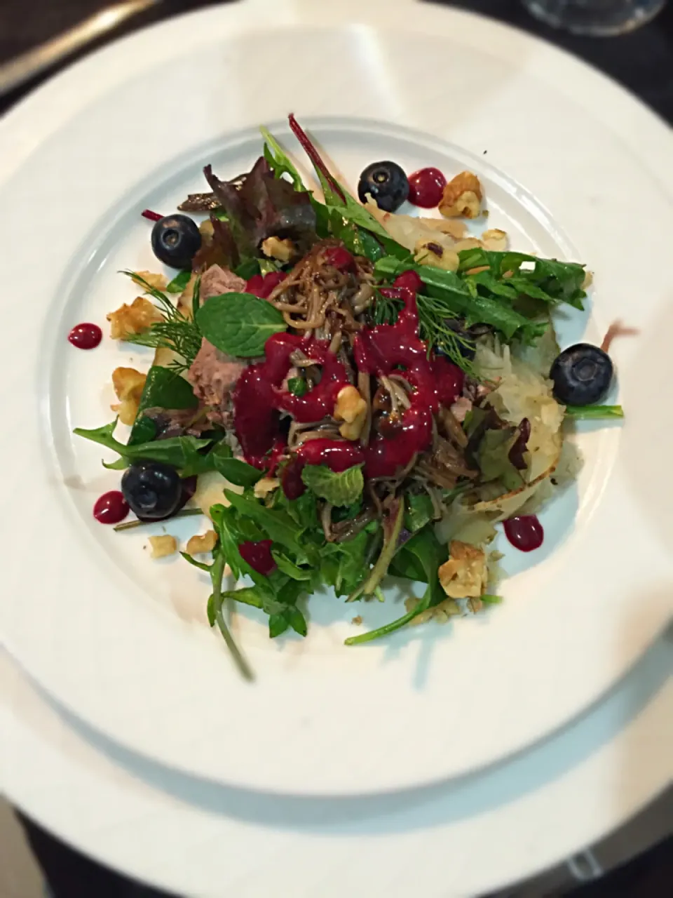 Warm salad with tongue, baked celeriac, forest mushrooms, kale and blueberries under the berry vinairy vinaigrette🇵🇱|aястасияさん